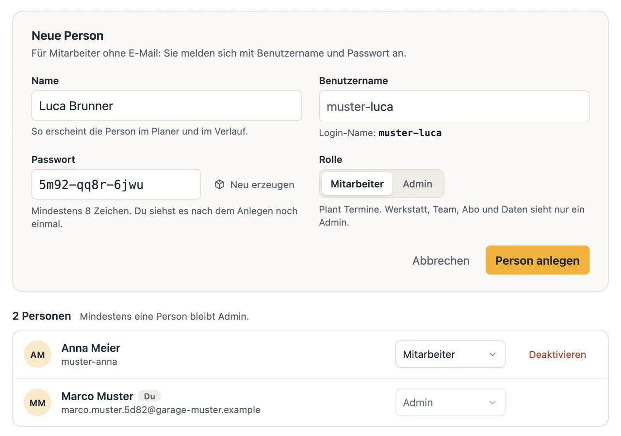 Screenshot: Luca Brunner wird mit Passwort und Rolle Mitarbeiter angelegt, sein Login-Name lautet muster-luca.